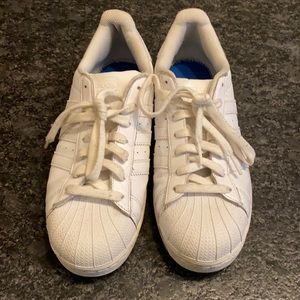adidas white superstars. women 9 or men 7.5